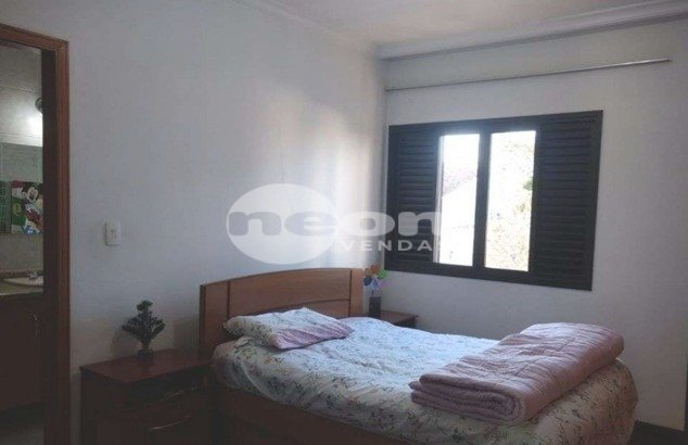 Casa à venda com 3 quartos, 201m² - Foto 13