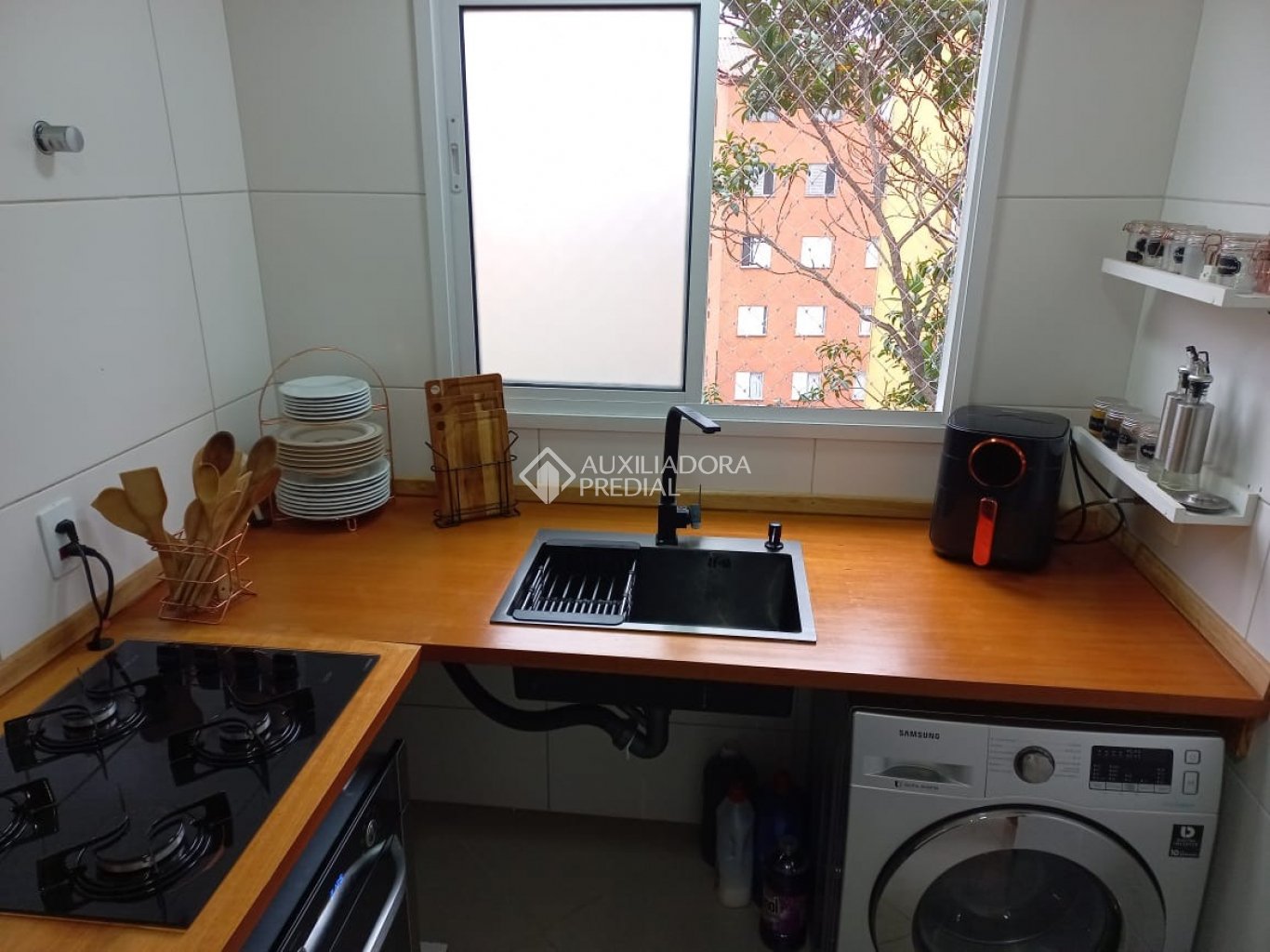 Apartamento à venda com 2 quartos, 44m² - Foto 3