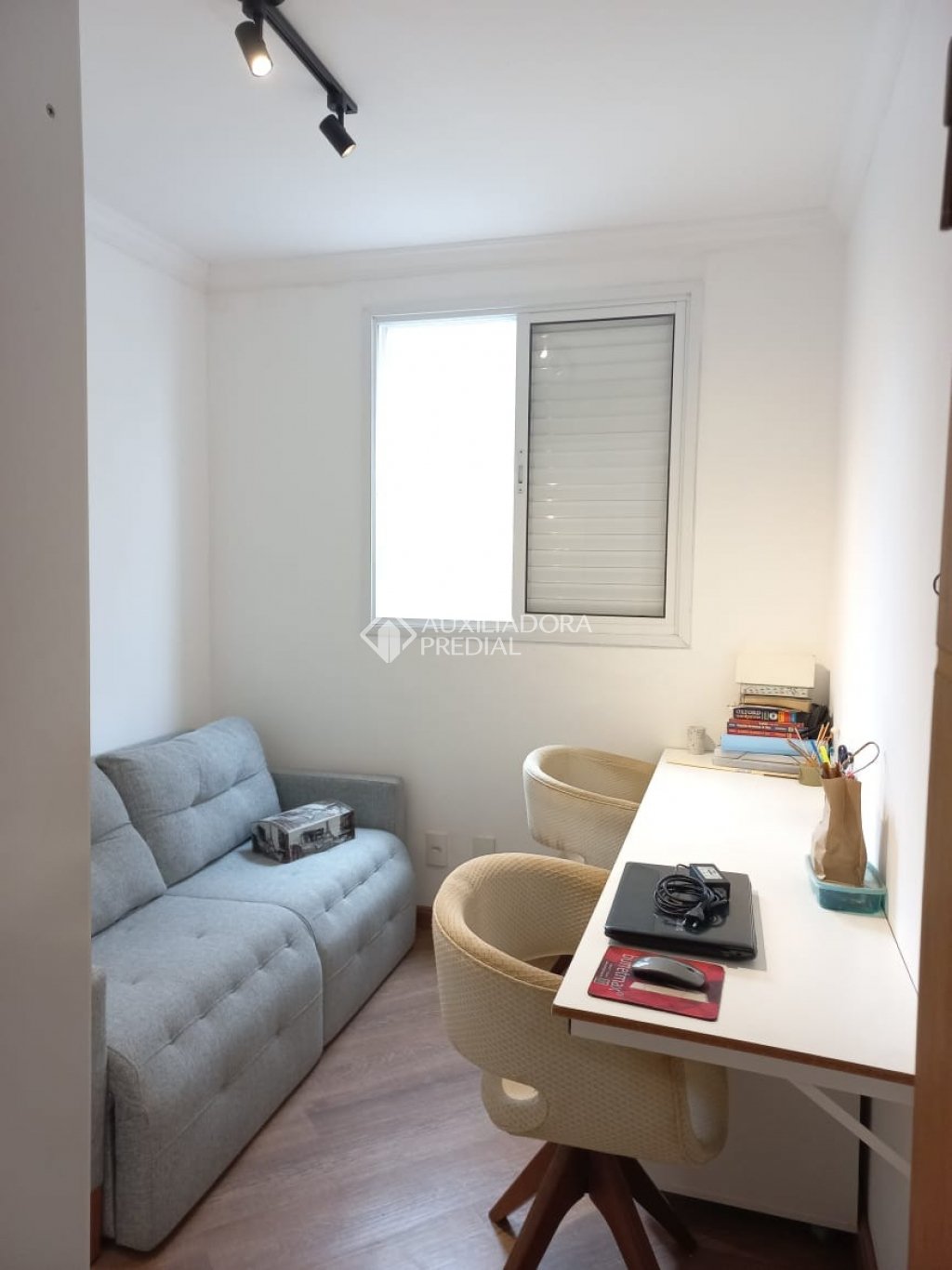 Apartamento à venda com 2 quartos, 44m² - Foto 13