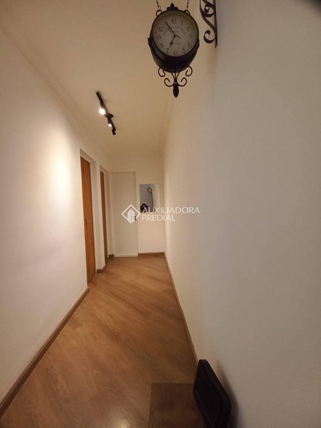 Apartamento à venda com 2 quartos, 44m² - Foto 9