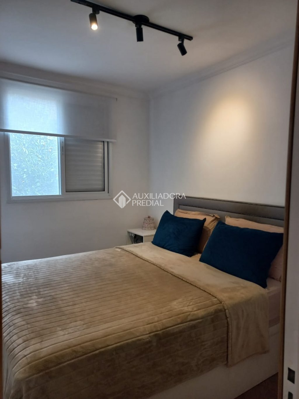 Apartamento à venda com 2 quartos, 44m² - Foto 11