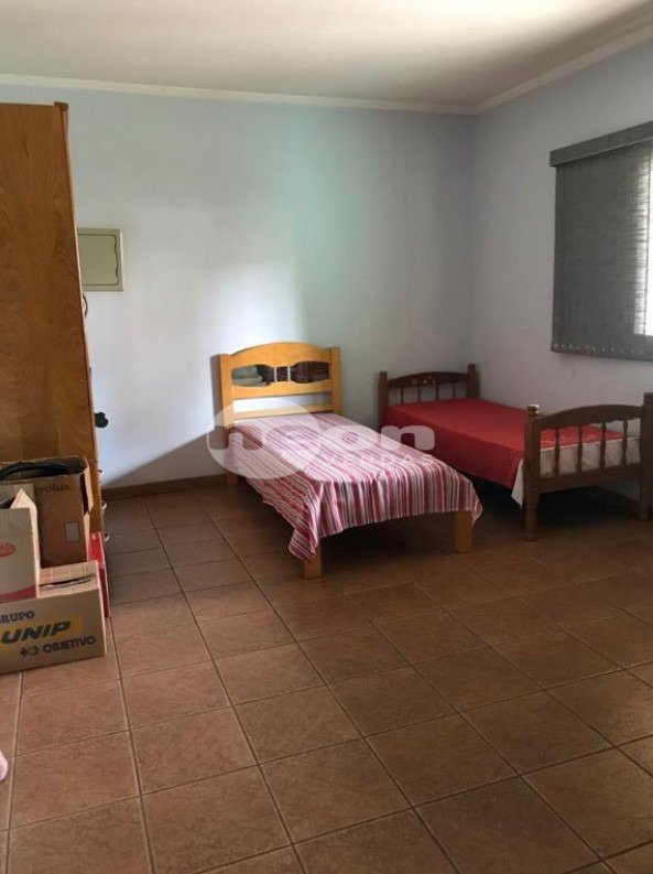 Casa à venda com 3 quartos, 309m² - Foto 10