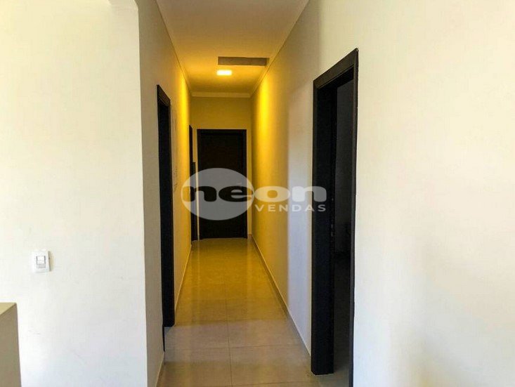 Casa à venda com 6 quartos, 300m² - Foto 19