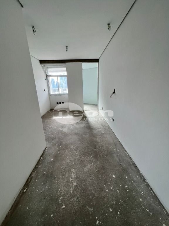 Apartamento à venda com 4 quartos, 227m² - Foto 21