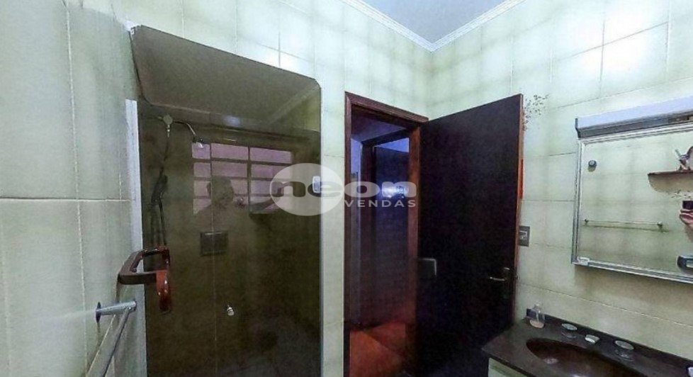 Casa à venda com 3 quartos, 249m² - Foto 20