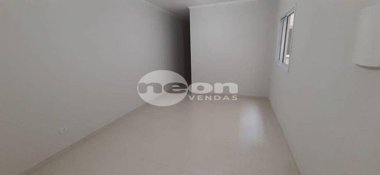 Apartamento à venda com 2 quartos, 65m² - Foto 4