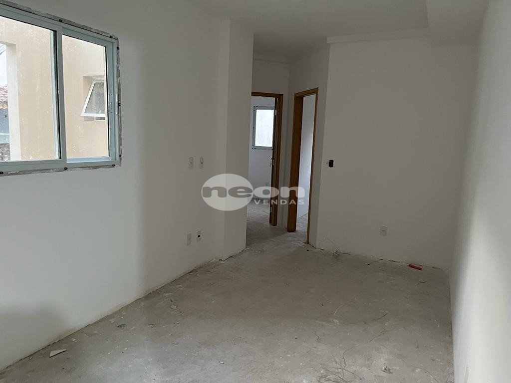 Apartamento à venda com 2 quartos, 47m² - Foto 1