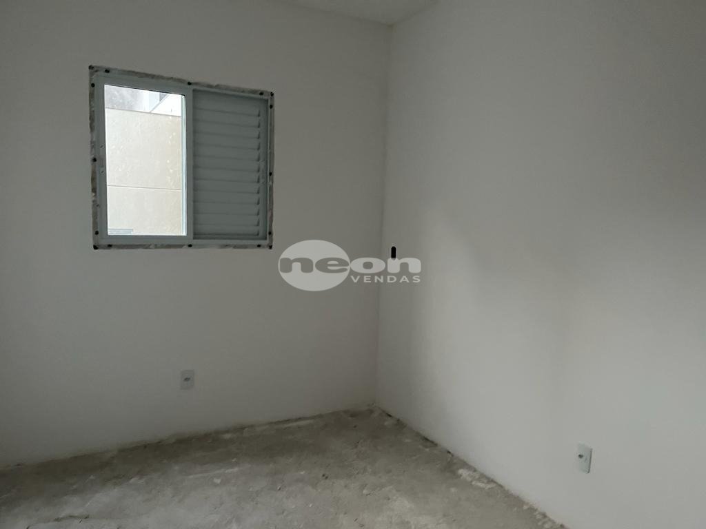 Apartamento à venda com 2 quartos, 47m² - Foto 9