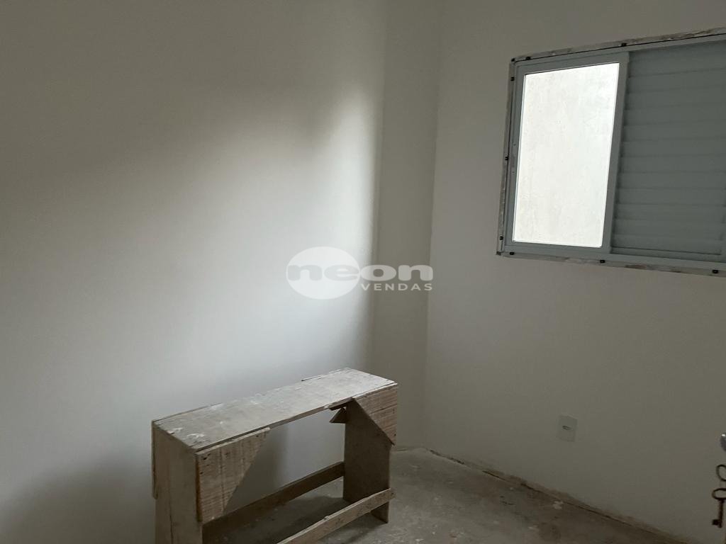 Apartamento à venda com 2 quartos, 47m² - Foto 10