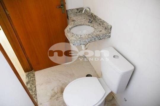 Apartamento à venda com 2 quartos, 43m² - Foto 13