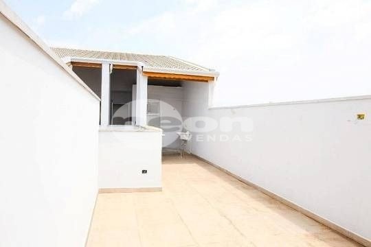 Cobertura à venda com 2 quartos, 86m² - Foto 2