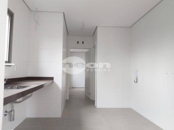 Apartamento à venda com 3 quartos, 163m² - Foto 8