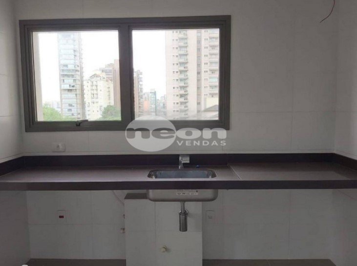 Apartamento à venda com 3 quartos, 163m² - Foto 10