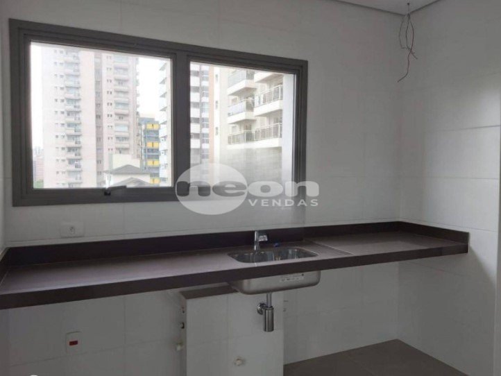 Apartamento à venda com 3 quartos, 163m² - Foto 11