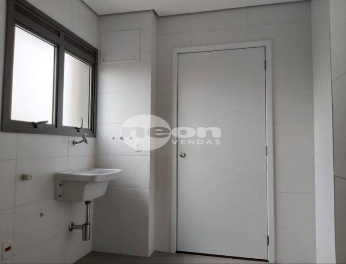 Apartamento à venda com 3 quartos, 163m² - Foto 14