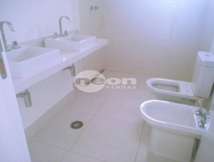 Apartamento à venda com 3 quartos, 163m² - Foto 16