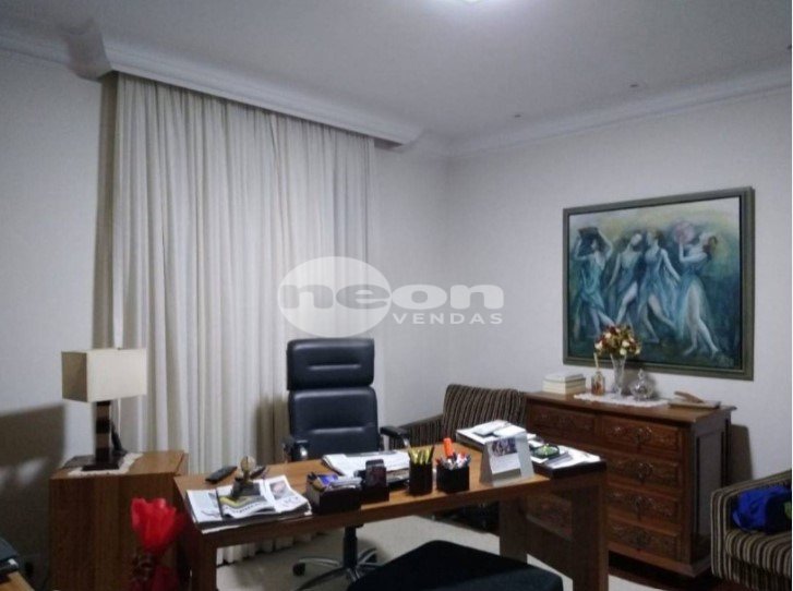 Apartamento à venda com 4 quartos, 260m² - Foto 7