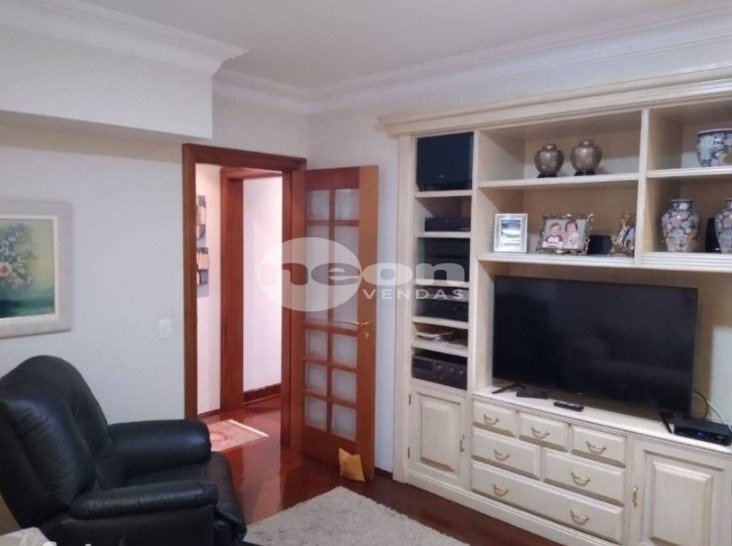 Apartamento à venda com 4 quartos, 260m² - Foto 20