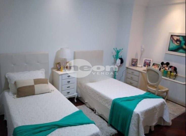 Apartamento à venda com 4 quartos, 260m² - Foto 23