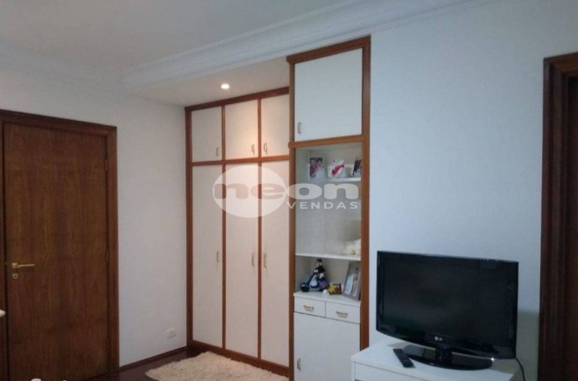 Apartamento à venda com 4 quartos, 260m² - Foto 24