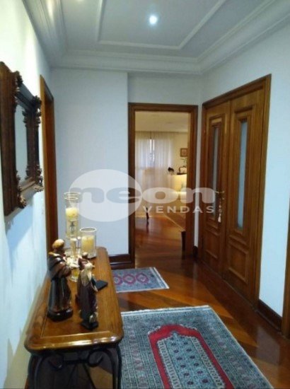 Apartamento à venda com 4 quartos, 260m² - Foto 18