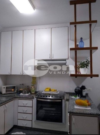 Apartamento à venda com 4 quartos, 260m² - Foto 10