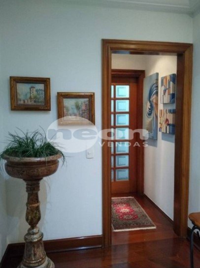 Apartamento à venda com 4 quartos, 260m² - Foto 19