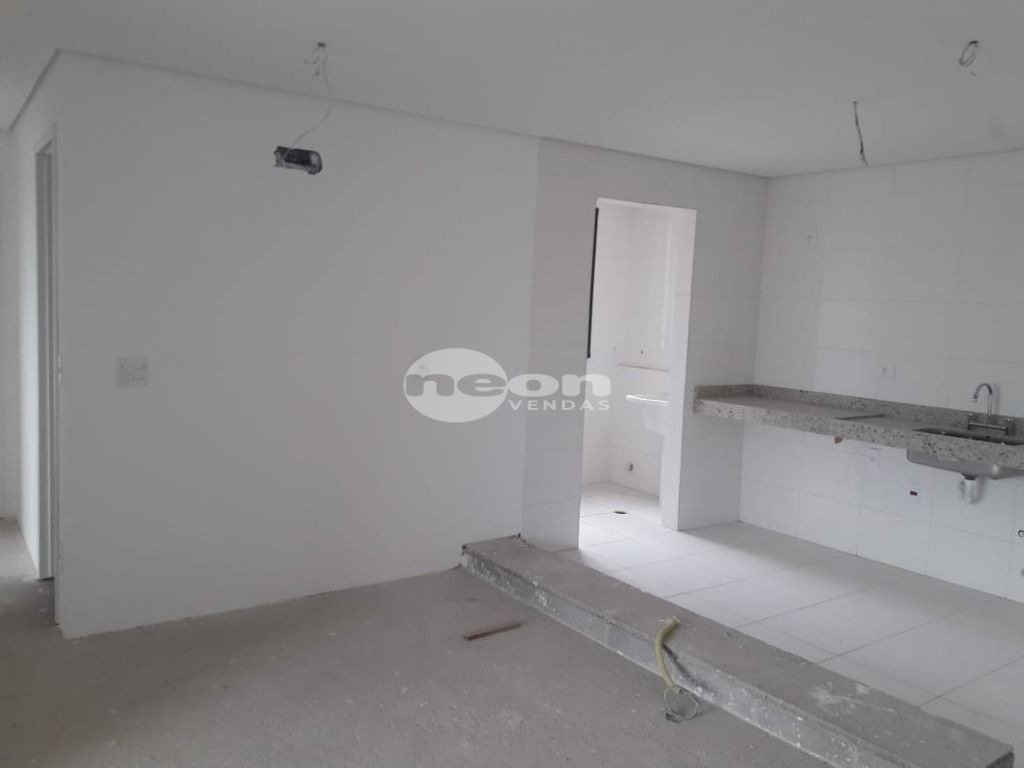 Apartamento à venda com 3 quartos, 90m² - Foto 4