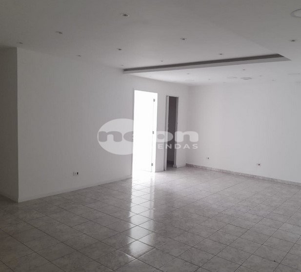 Conjunto Comercial-Sala à venda com 1 quarto, 89m² - Foto 2