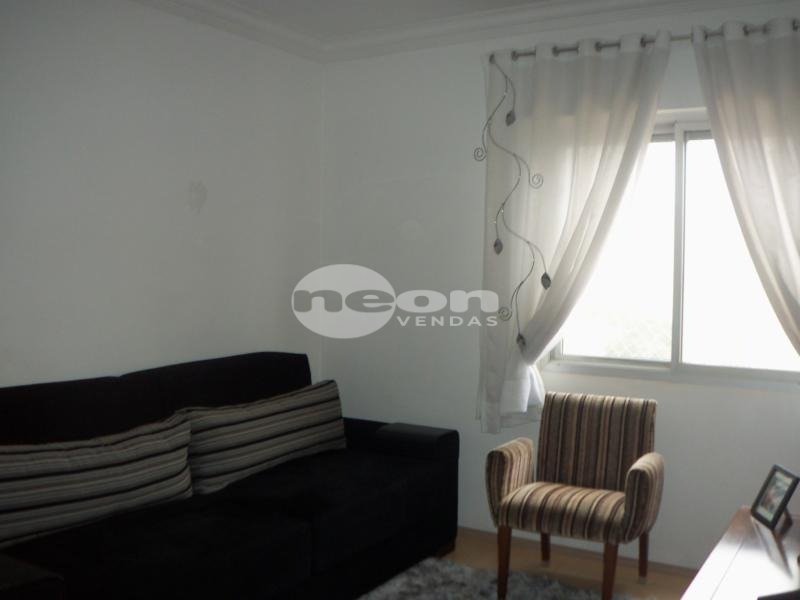 Apartamento à venda com 3 quartos, 91m² - Foto 4