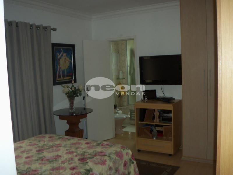 Apartamento à venda com 3 quartos, 91m² - Foto 11