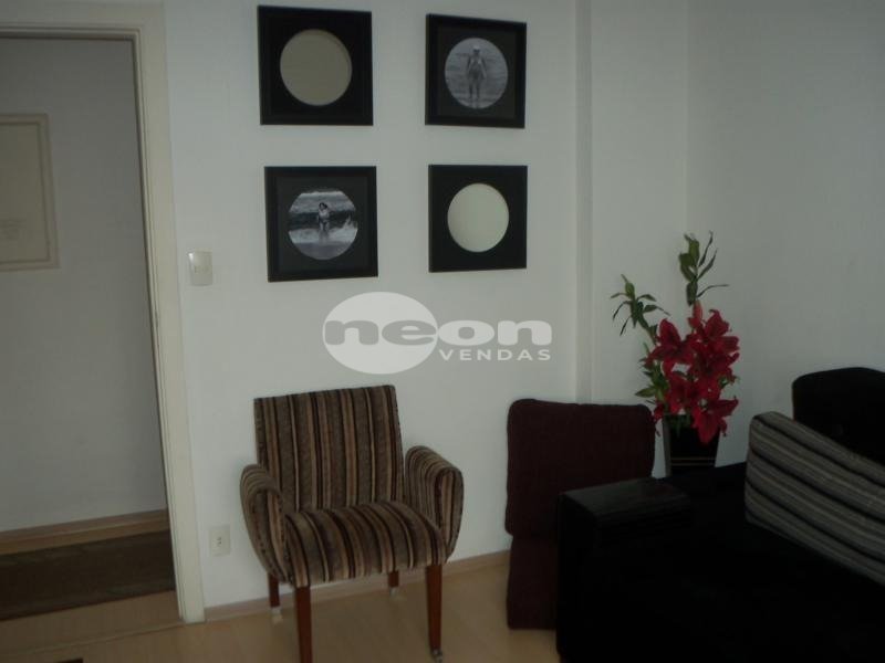 Apartamento à venda com 3 quartos, 91m² - Foto 3