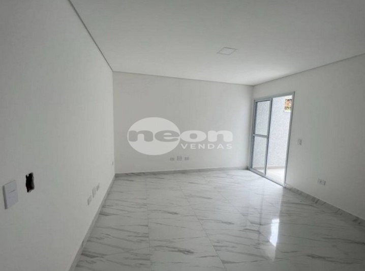 Apartamento à venda com 2 quartos, 71m² - Foto 1