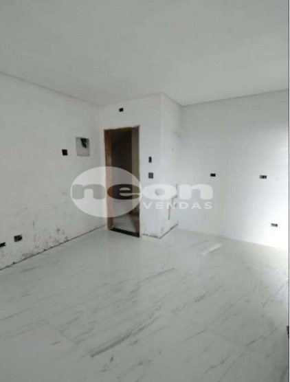 Apartamento à venda com 2 quartos, 46m² - Foto 1