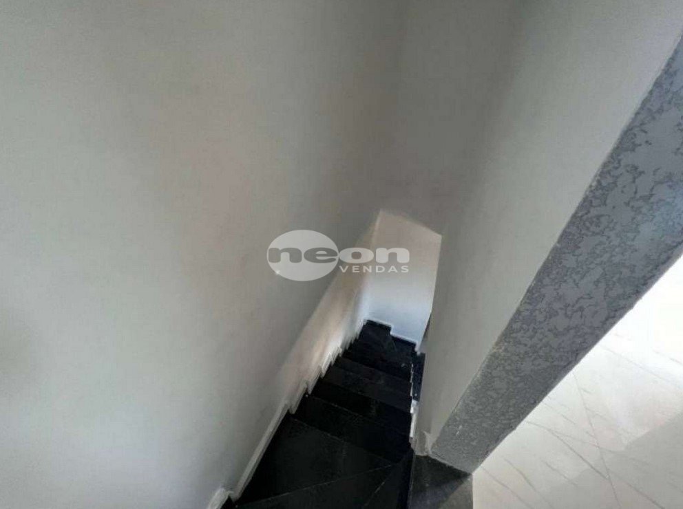 Cobertura à venda com 2 quartos, 88m² - Foto 13