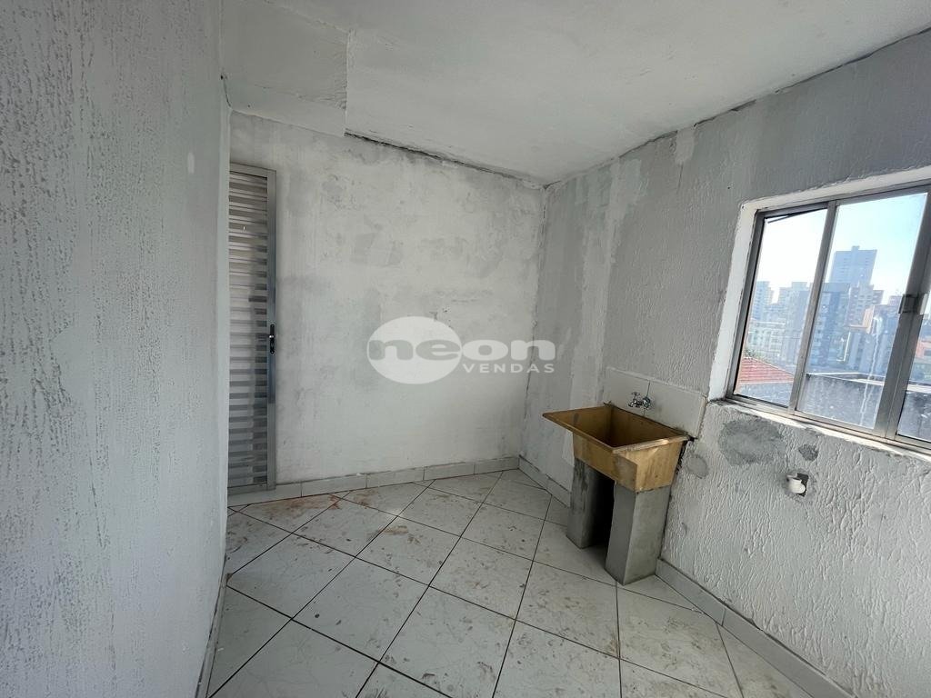 Casa à venda com 2 quartos, 301m² - Foto 23