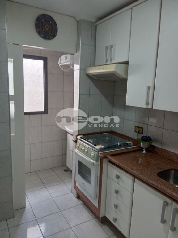 Apartamento à venda com 2 quartos, 55m² - Foto 5