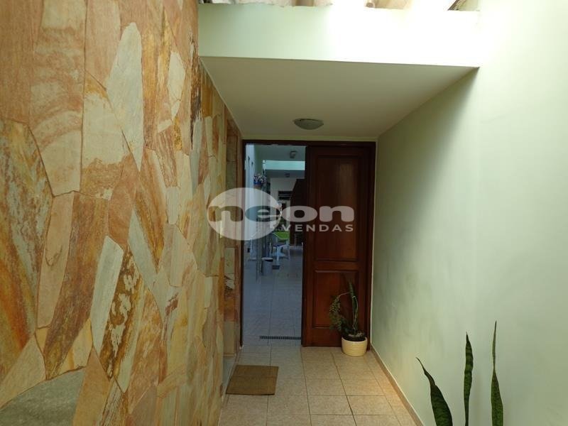 Casa à venda com 3 quartos, 186m² - Foto 18