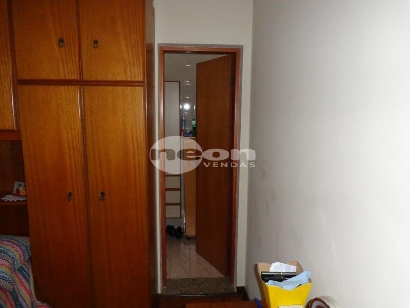 Casa à venda com 3 quartos, 186m² - Foto 15