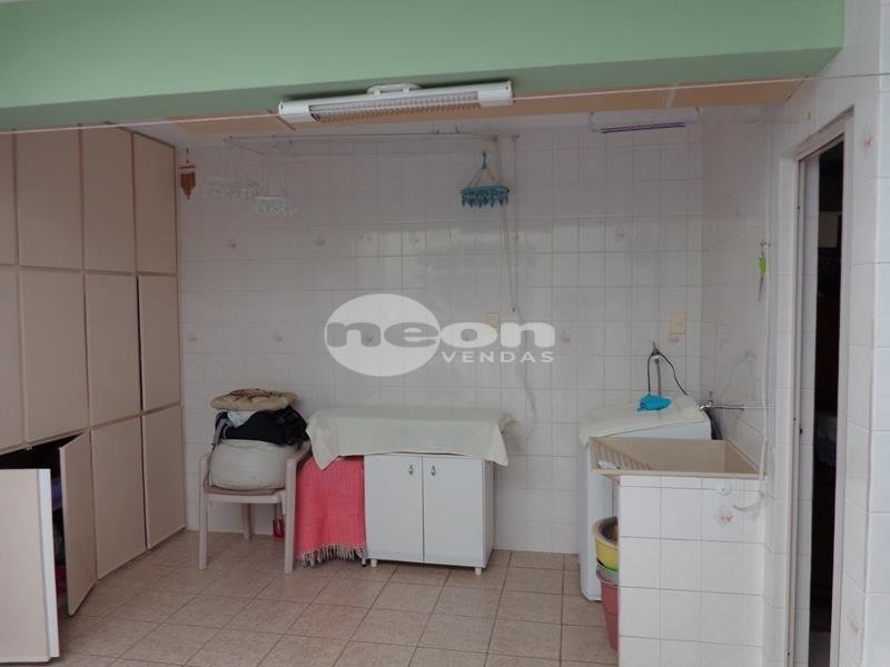 Casa à venda com 3 quartos, 186m² - Foto 24