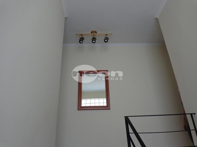 Casa à venda com 3 quartos, 186m² - Foto 20