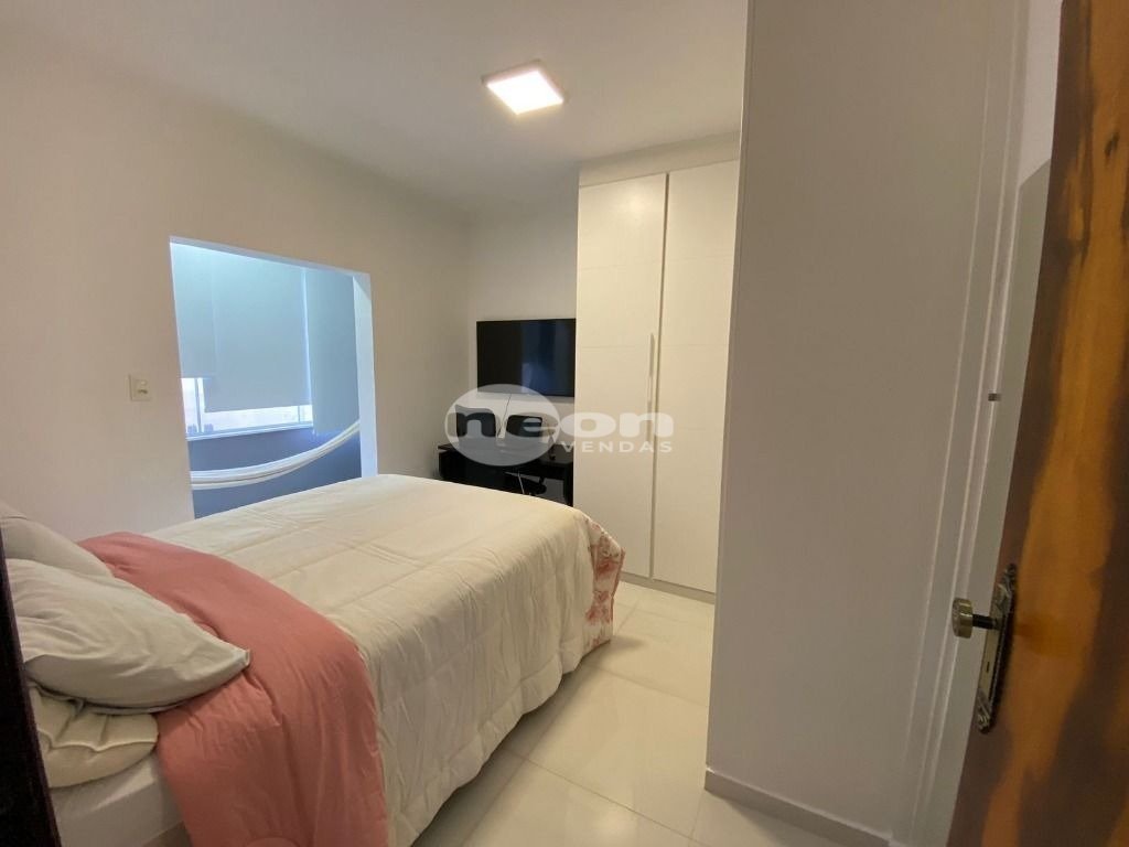 Apartamento à venda com 3 quartos, 110m² - Foto 12