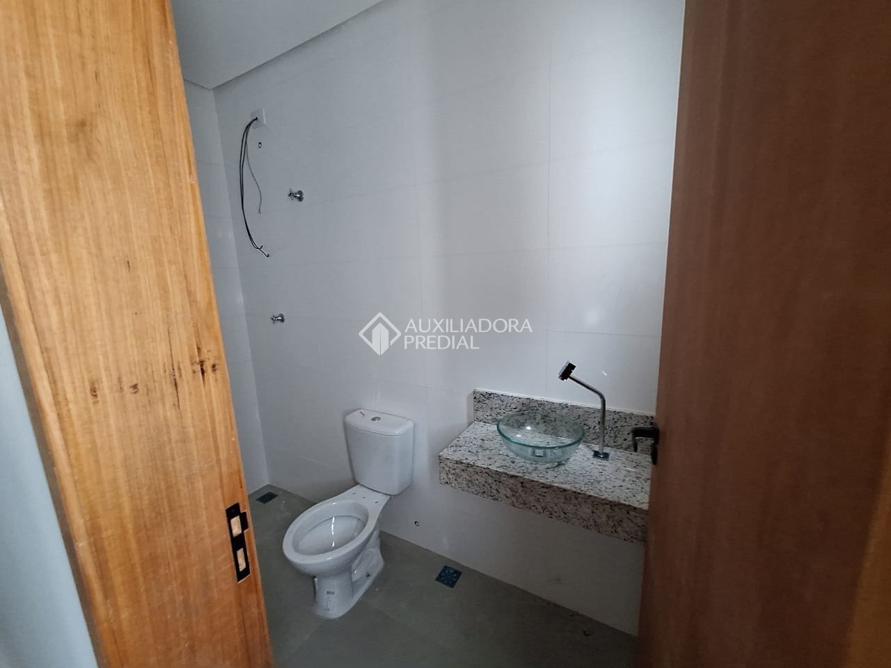 Casa à venda com 3 quartos, 199m² - Foto 11