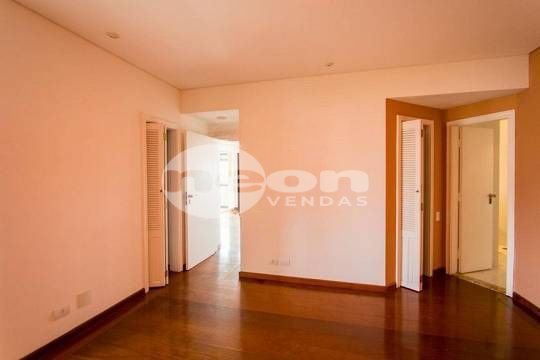 Apartamento à venda com 5 quartos, 293m² - Foto 8