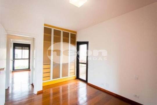 Apartamento à venda com 5 quartos, 293m² - Foto 18