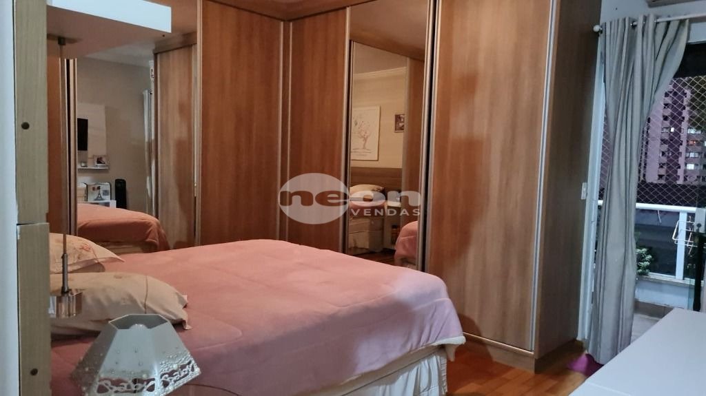 Casa à venda com 3 quartos, 276m² - Foto 13