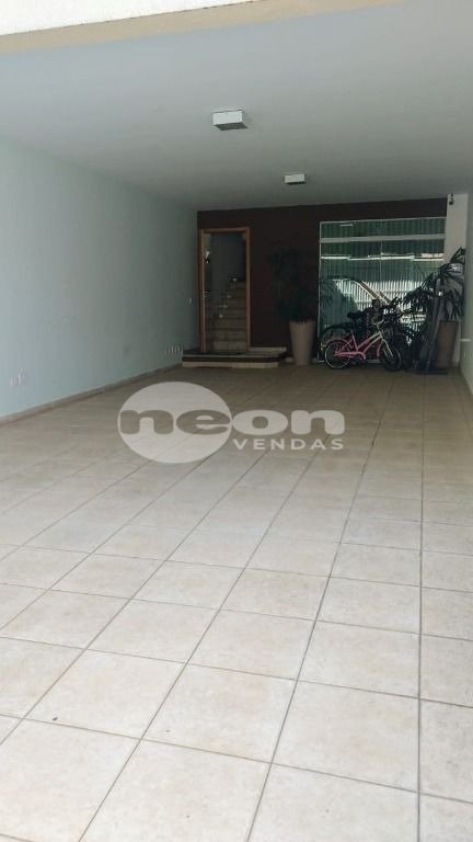 Casa à venda com 3 quartos, 276m² - Foto 22