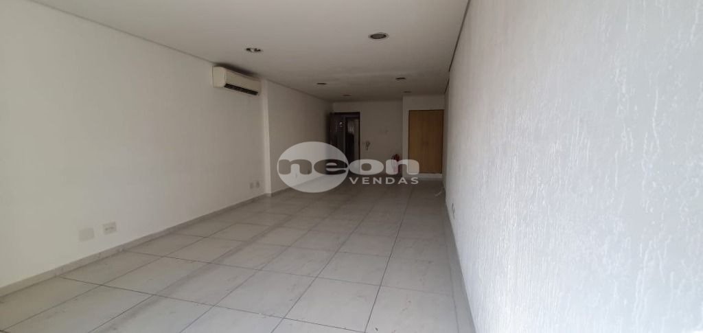 Casa à venda com 3 quartos, 195m² - Foto 7