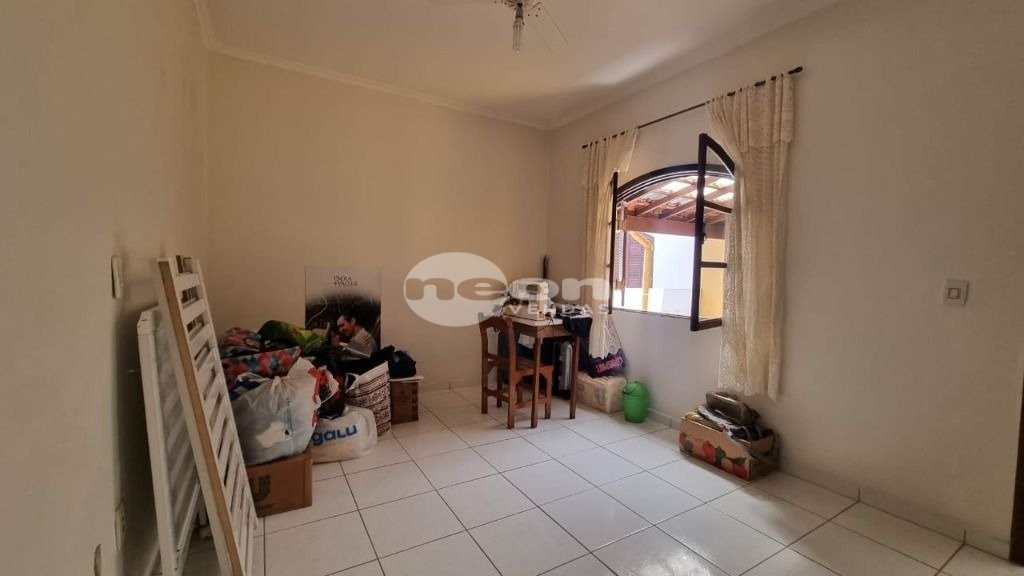 Casa à venda com 3 quartos, 264m² - Foto 13