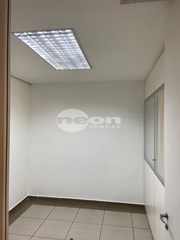 Conjunto Comercial-Sala à venda com 1 quarto, 93m² - Foto 7